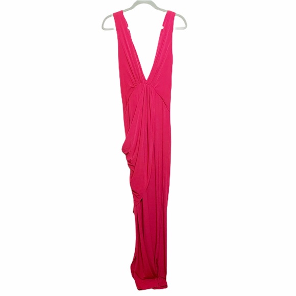 Katie May Leo Gown in Red Revolve Size Medium - Picture 2 of 6